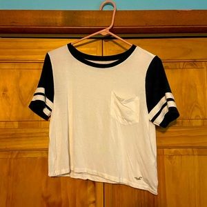 Hollister cropped T-shirt